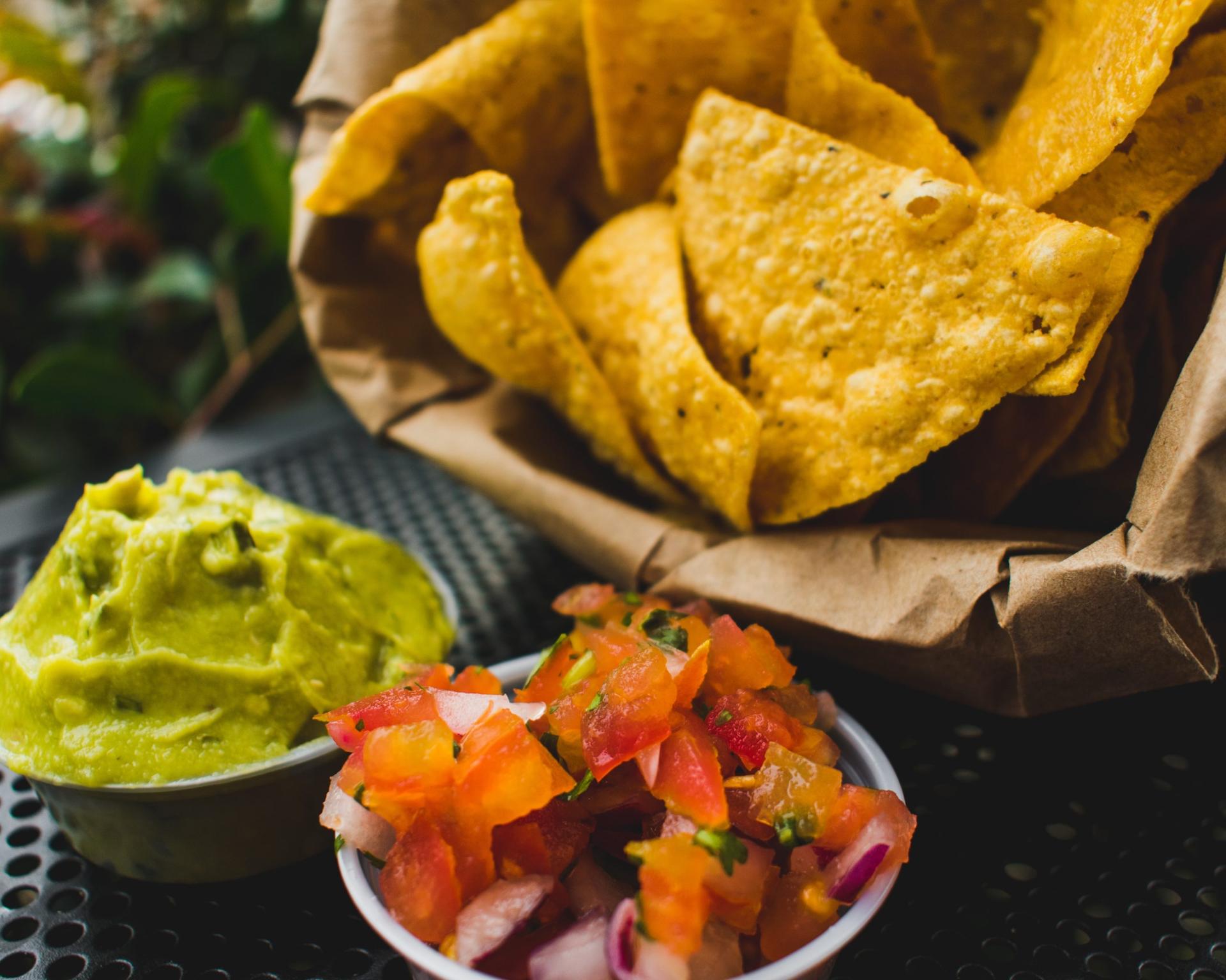 The Great Guacamole Crisis of the 2019 Super Bowl That Wasn’t